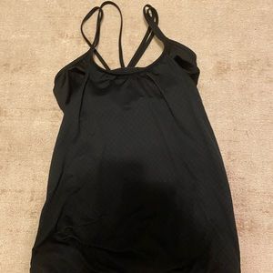 Athleta yoga top with built in bra
